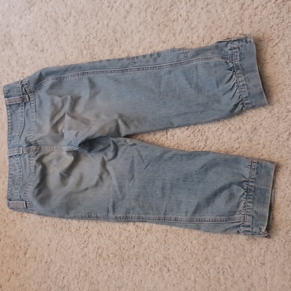 Gap Jeans Low Rise Cropped Faded Capri Pants, 100% Cotton - Picture 7 of 8